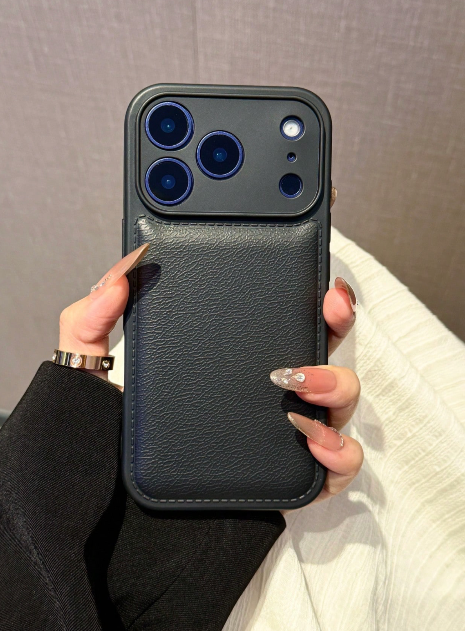 Minimalist Solid Black Color Leather